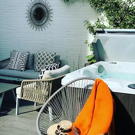 Bed & Breakfast La Maison Odeia Centre