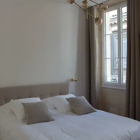 La Maison Odeia Centre Bed & Breakfast 2*